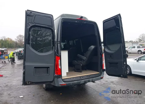 2020 Mercedes-Benz Sprinter 2500 High Roof V6 from USA, damaged, VIN W1Z4EGHY0LT020555